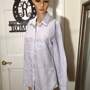 62% Linen Banana Republic Blouse!